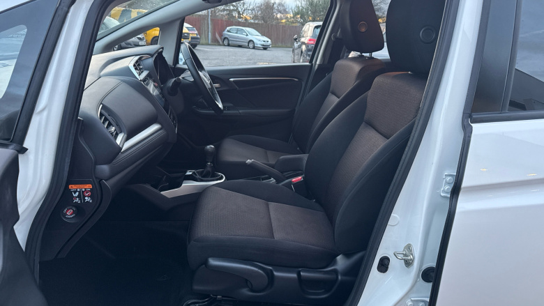 Honda Jazz 1.3 EX Navi 5dr Petrol Hatchback